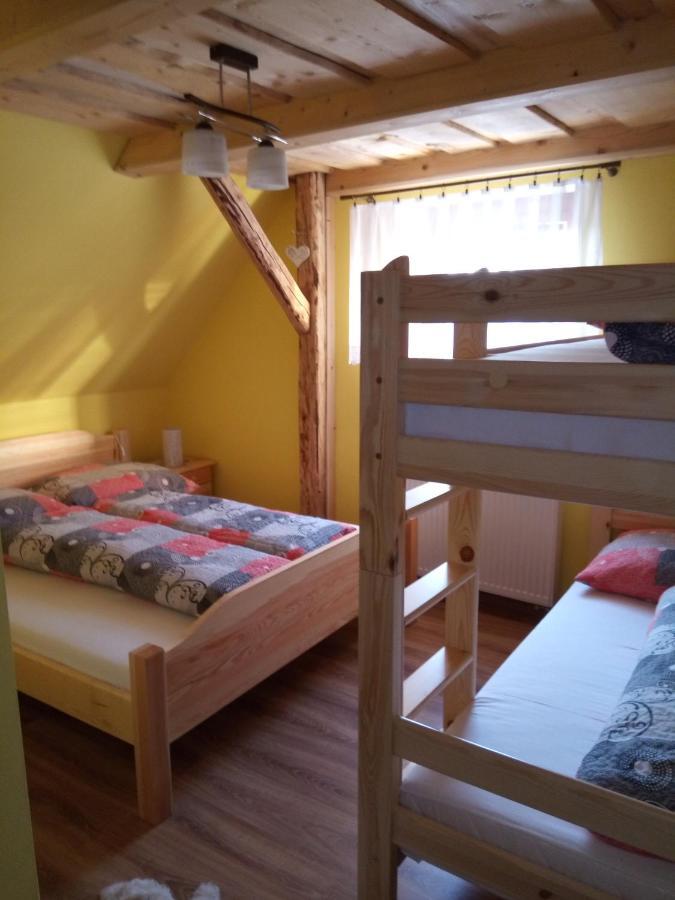 Drevenica Mak Oliver Kvacany Buitenkant foto
